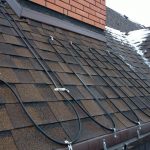 Монтаж само греющихся кабелей водостоков крыши